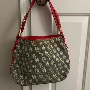 Dooney and Bourke purse